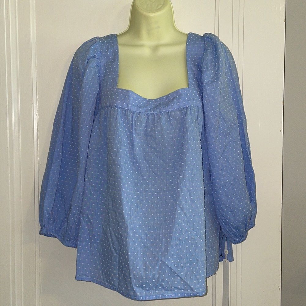 NWT Caslon Boho Peasant light blue‎ dotted swiss cotton blouse with square neck